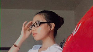 Meet your Posher, Lina